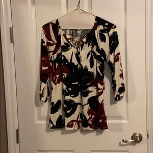 NWOT - LulaRoe new top - Debra - xs